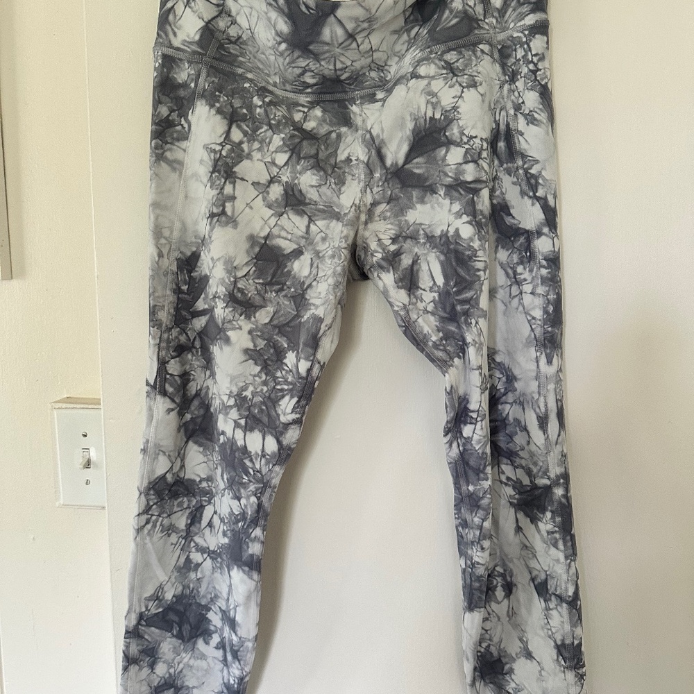 Athleta XL 7/8 tie dye tights leggings gray